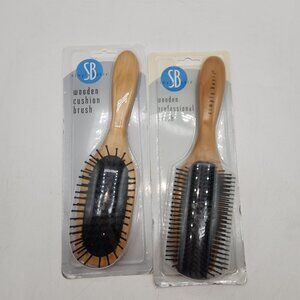 Wooden Handle Professional  Hair Brush and Cushion Hair Brush